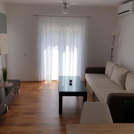 Ferienwohnung Delfin Vidalici Apartman Kustići Exterior foto