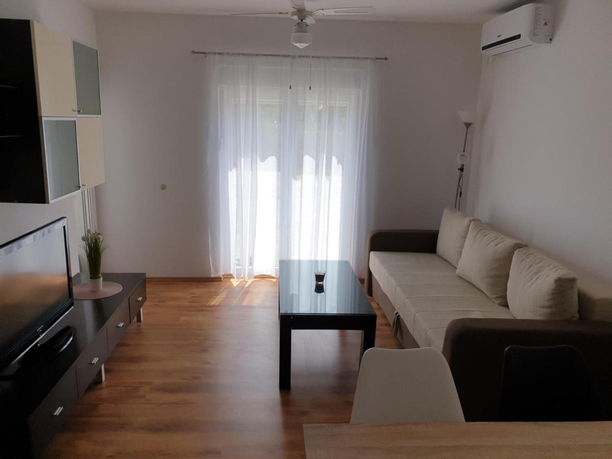 Ferienwohnung Delfin Vidalici Apartman Kustići Exterior foto